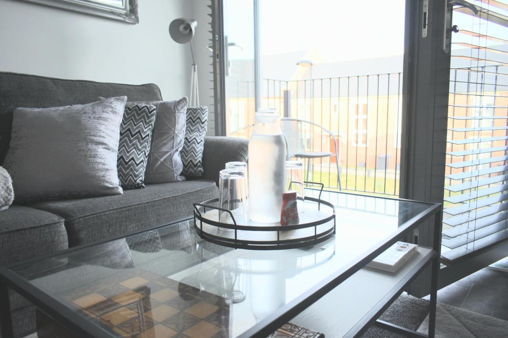 Luxury 2 Bedroom Northampton Townhouse With Balcony Extérieur photo