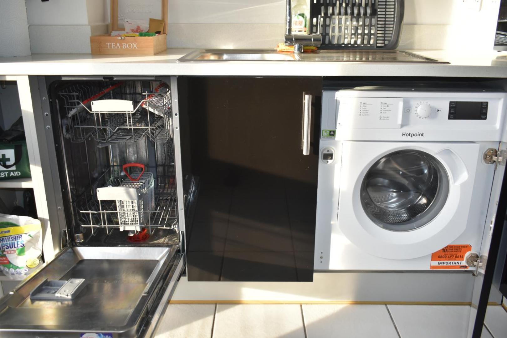 Luxury 2 Bedroom Northampton Townhouse With Balcony Extérieur photo
